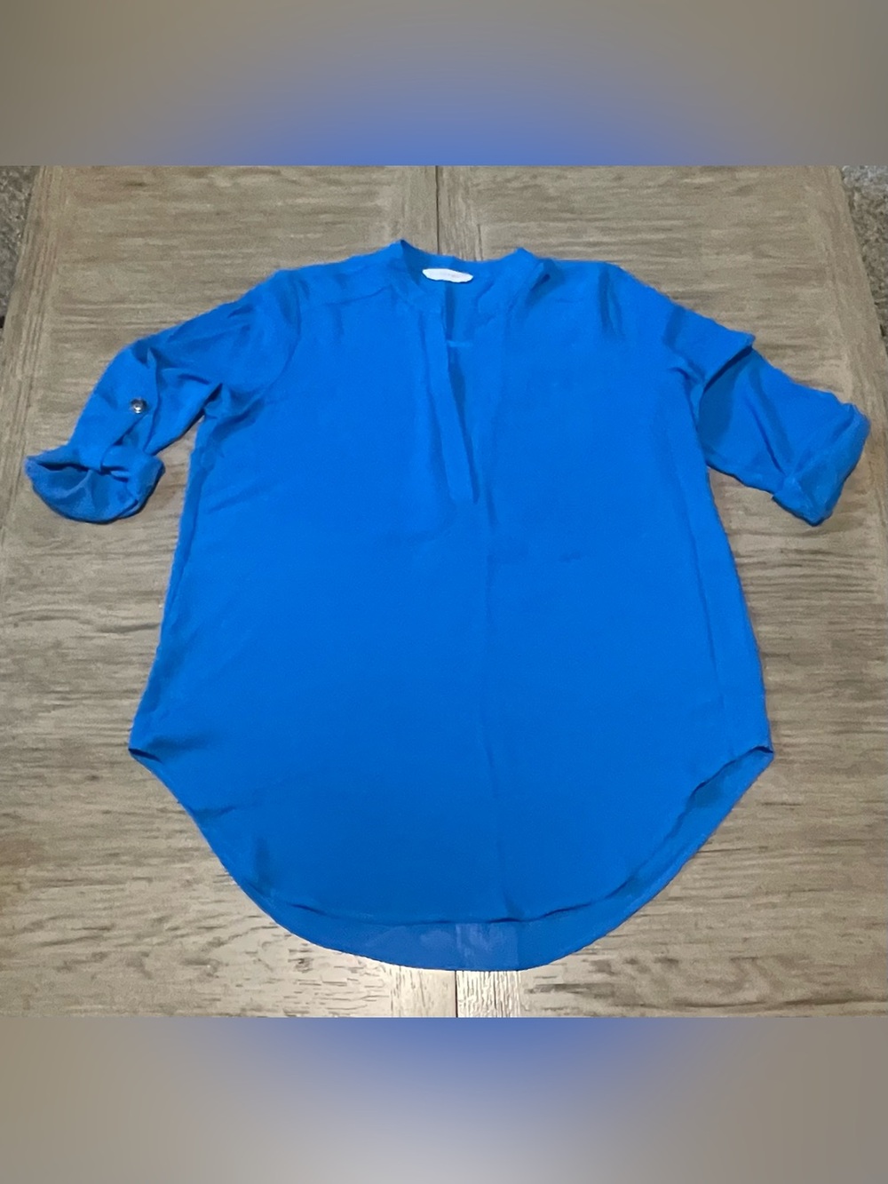 Lush women’s top, medium, bright blue